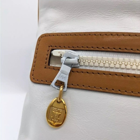 COA Celine White Leather Clutch - Picture 13 of 16